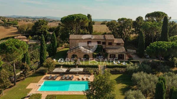 casa indipendente in vendita a Castiglione del Lago