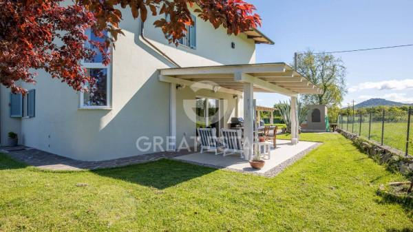 casa indipendente in vendita a Castiglione del Lago