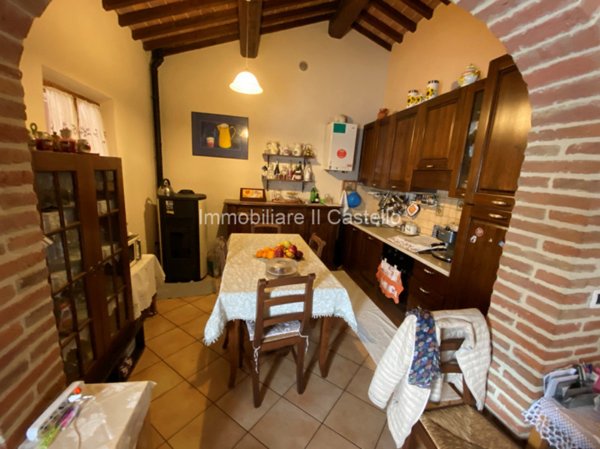casa semindipendente in vendita a Castiglione del Lago