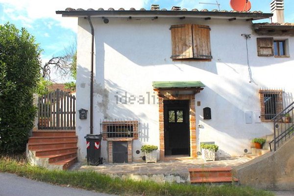 appartamento in vendita a Castiglione del Lago in zona Porto