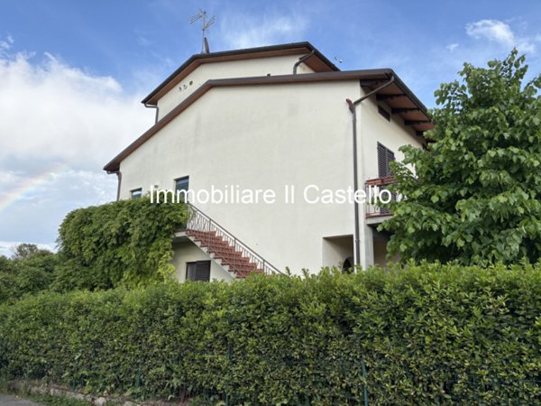 casa indipendente in vendita a Castiglione del Lago