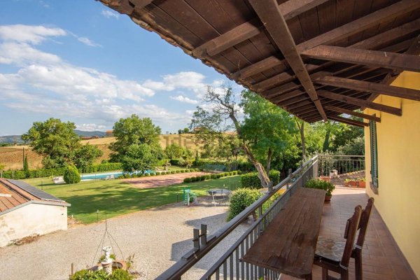 casa indipendente in vendita a Castiglione del Lago