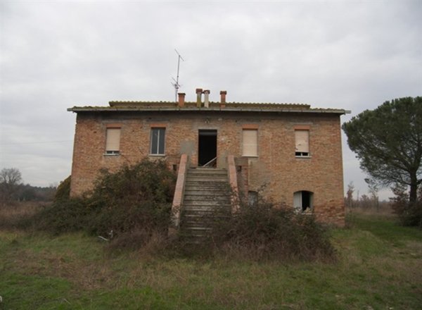 azienda agricola in vendita a Castiglione del Lago