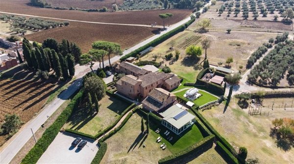 negozio in vendita a Castiglione del Lago