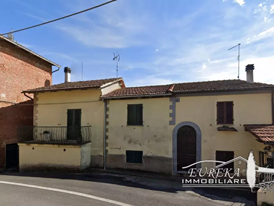 casa indipendente in vendita a Castiglione del Lago in zona Casamaggiore