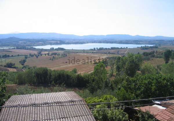 appartamento in vendita a Castiglione del Lago in zona Vaiano