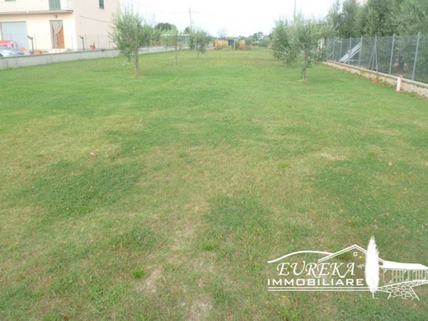 terreno edificabile in vendita a Castiglione del Lago