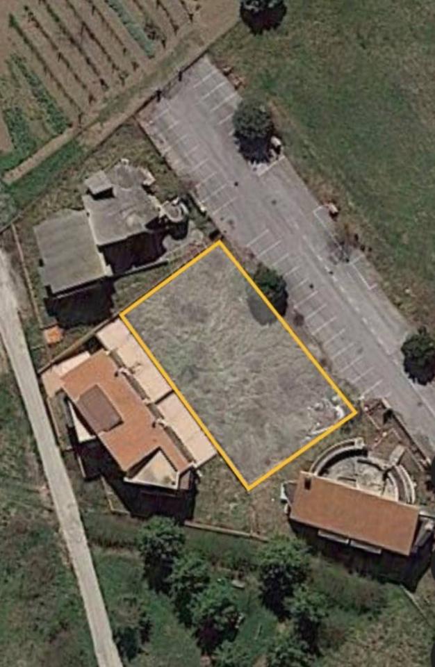 terreno edificabile in vendita a Castiglione del Lago
