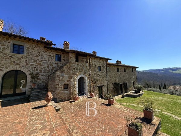 casa indipendente in vendita a Castiglione del Lago