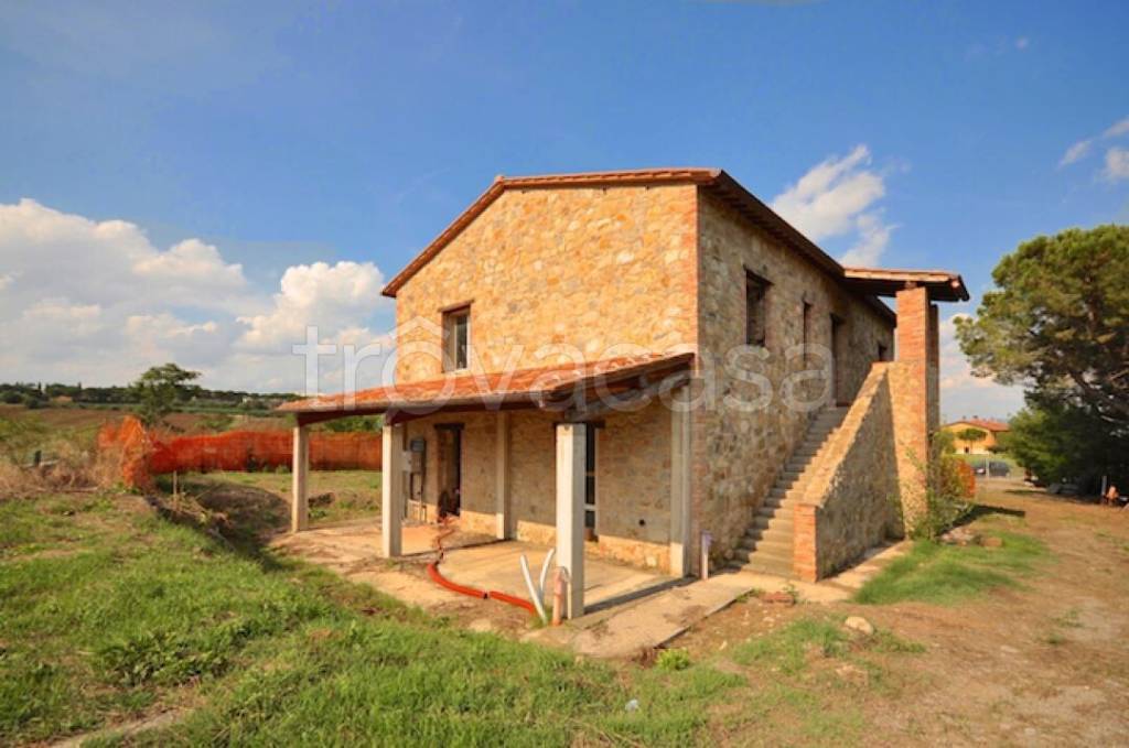 casale in vendita a Castiglione del Lago