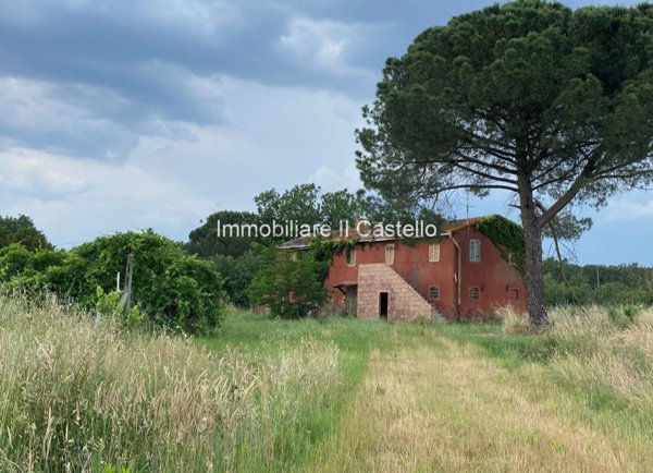 ufficio in vendita a Castiglione del Lago in zona Piana
