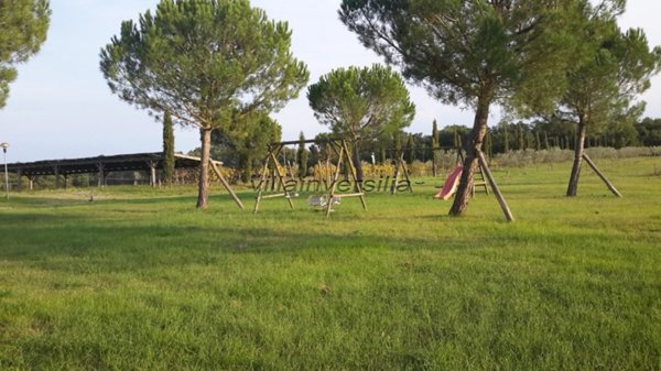 casa indipendente in vendita a Castiglione del Lago