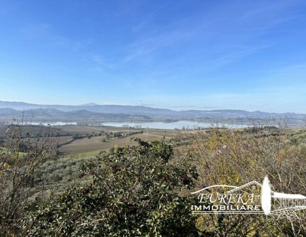 casa semindipendente in vendita a Castiglione del Lago in zona Vaiano