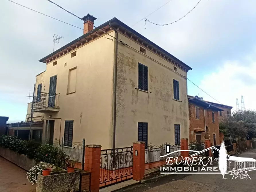 casa semindipendente in vendita a Castiglione del Lago in zona Vaiano