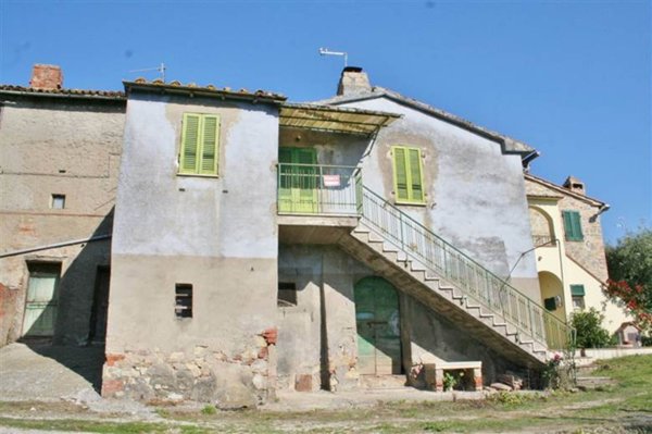 casa indipendente in vendita a Castiglione del Lago