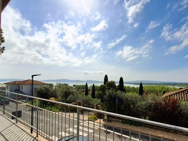 casa indipendente in vendita a Castiglione del Lago