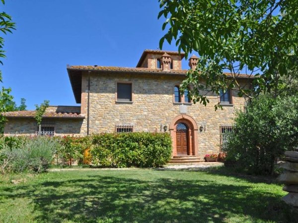 casale in vendita a Castiglione del Lago