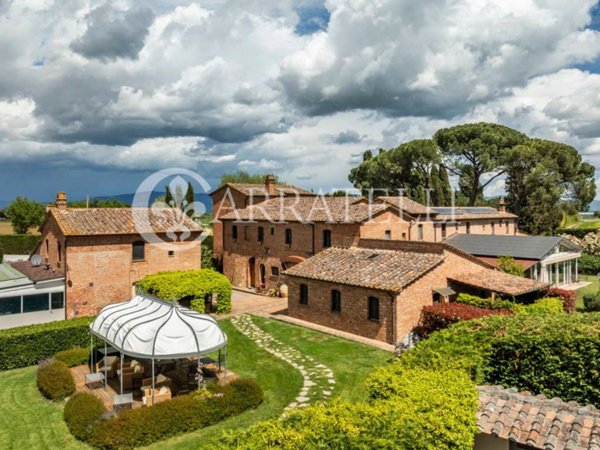 casa indipendente in vendita a Castiglione del Lago