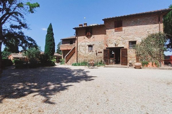 negozio in vendita a Castiglione del Lago