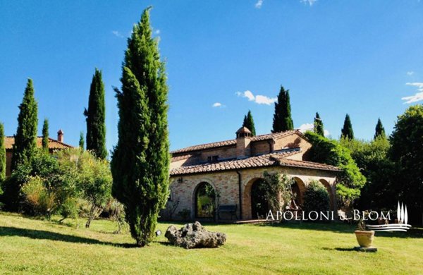 casa indipendente in vendita a Castiglione del Lago