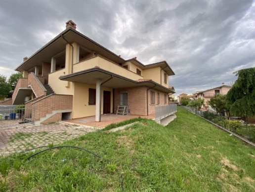 appartamento in vendita a Castiglione del Lago