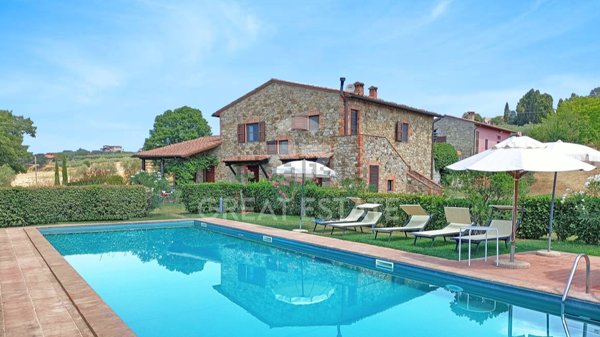 casa indipendente in vendita a Castiglione del Lago