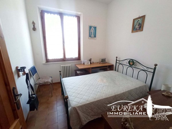 casa semindipendente in vendita a Castiglione del Lago in zona Macchie