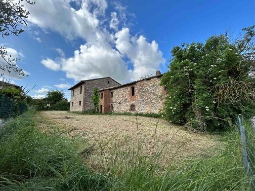 casa indipendente in vendita a Castiglione del Lago