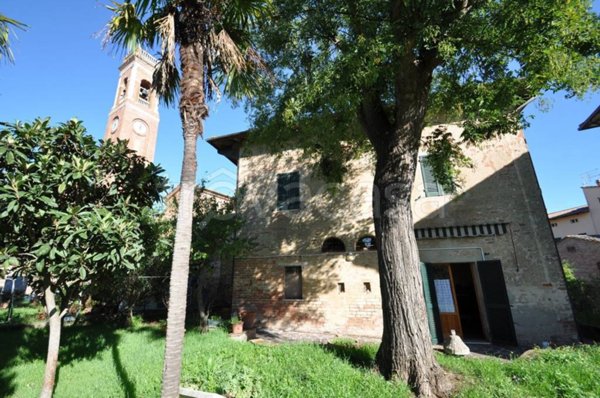casa indipendente in vendita a Castiglione del Lago