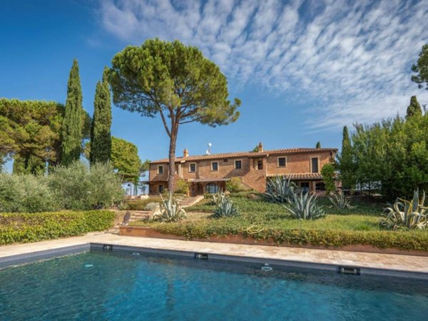 casa indipendente in vendita a Castiglione del Lago