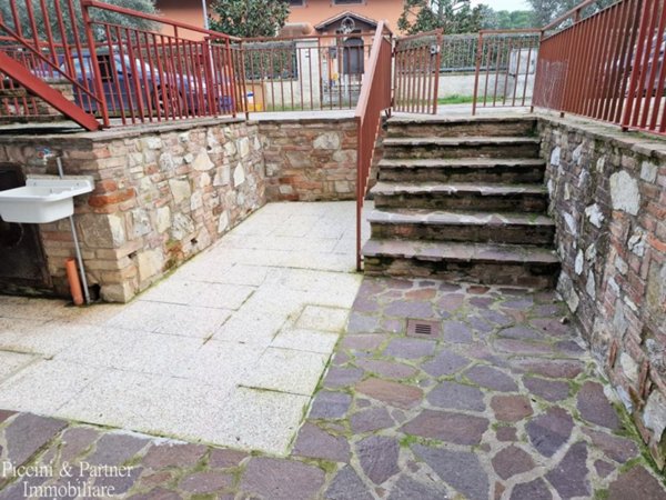 casa indipendente in vendita a Castiglione del Lago in zona Badia