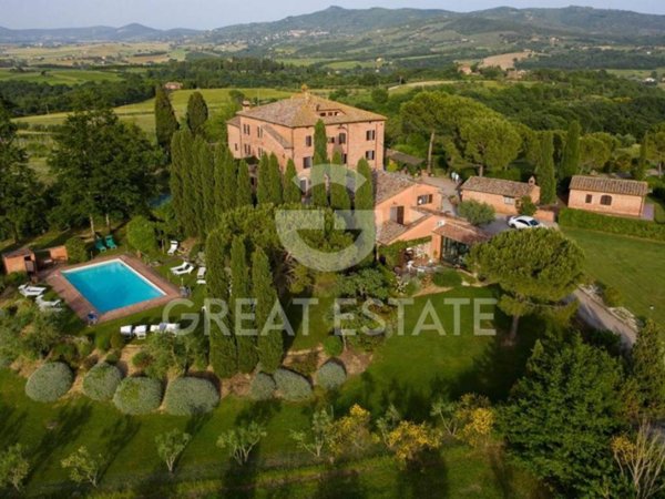 casa indipendente in vendita a Castiglione del Lago in zona Villastrada