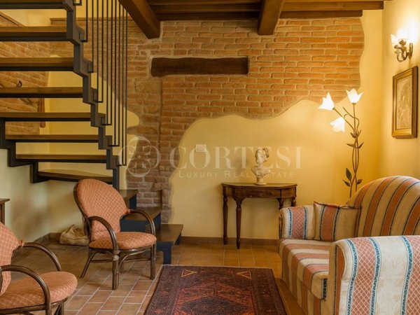 casa indipendente in vendita a Castiglione del Lago
