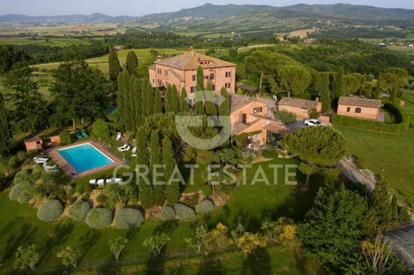 villa in vendita a Castiglione del Lago in zona Villastrada
