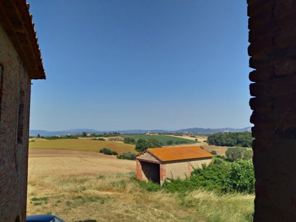 casa indipendente in vendita a Castiglione del Lago in zona Badia