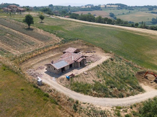 casa indipendente in vendita a Castiglione del Lago in zona Gioiella
