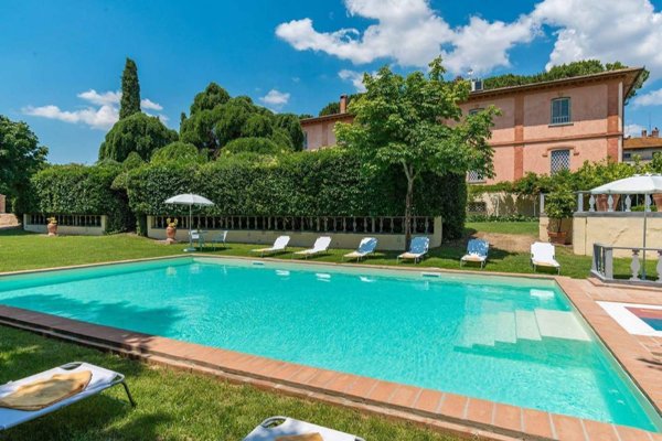 villa in vendita a Castiglione del Lago