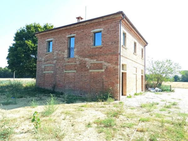casa indipendente in vendita a Castiglione del Lago