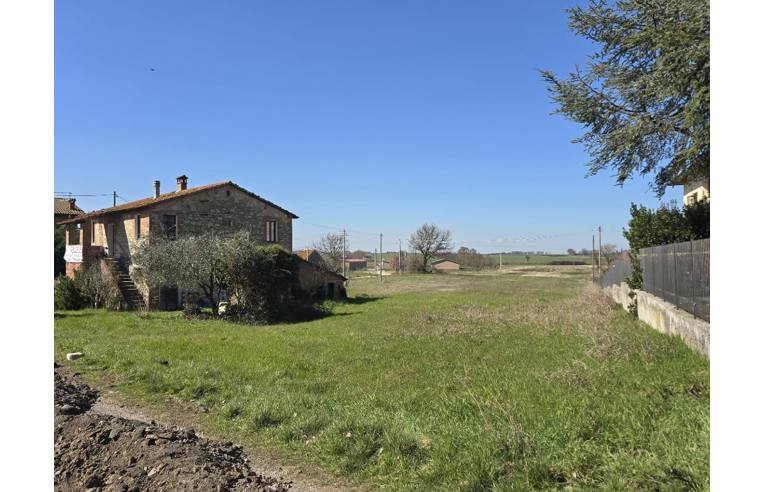 casa indipendente in vendita a Castiglione del Lago in zona Panicarola