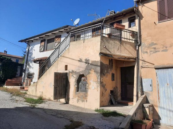 appartamento in vendita a Castiglione del Lago in zona Porto