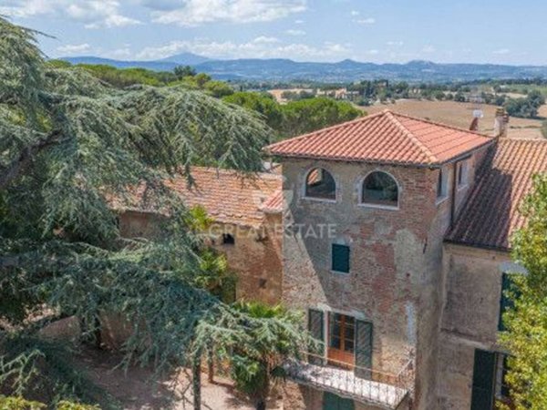casa indipendente in vendita a Castiglione del Lago