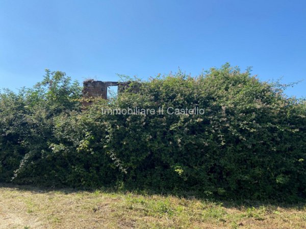 casa indipendente in vendita a Castiglione del Lago in zona Gioiella