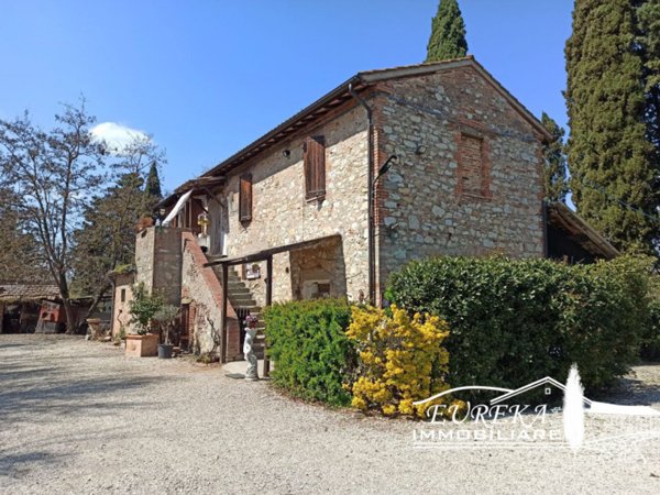 casa indipendente in vendita a Castiglione del Lago