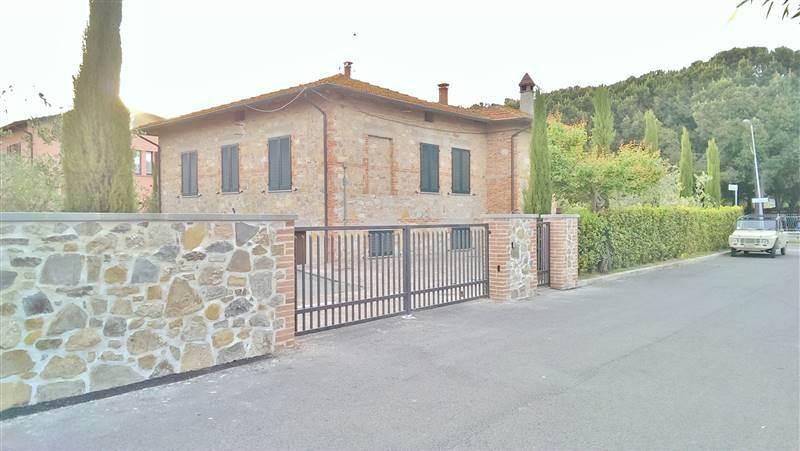 casa indipendente in vendita a Castiglione del Lago