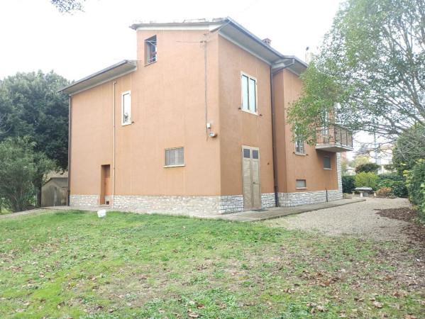 casa indipendente in vendita a Castiglione del Lago
