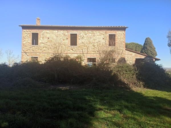 casa indipendente in vendita a Castiglione del Lago