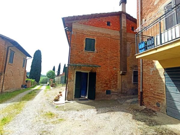 casa indipendente in vendita a Castiglione del Lago