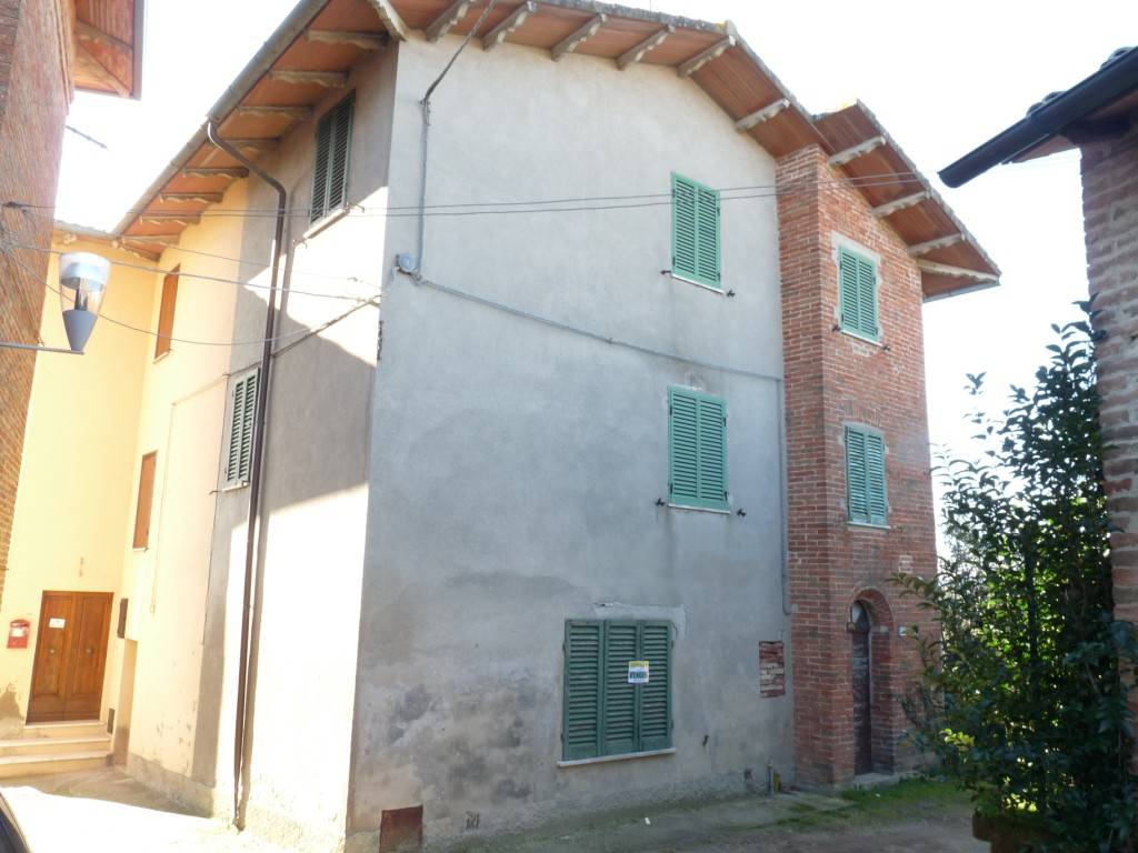 appartamento in vendita a Castiglione del Lago in zona Casamaggiore