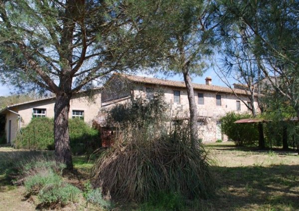 casale in vendita a Castiglione del Lago