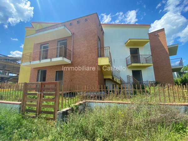 appartamento in vendita a Castiglione del Lago in zona Macchie